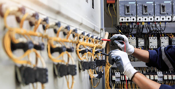 Professional Electrician technician working in Burien, WA